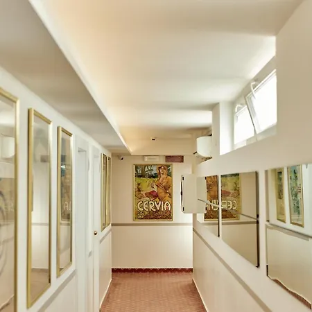 Saraceno With Private Hotel