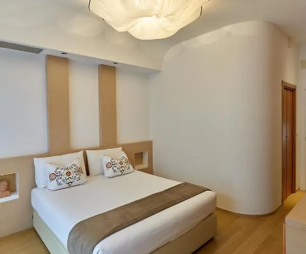 Saraceno With Private 4*