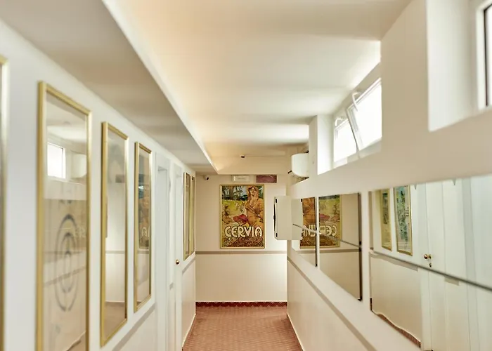 Saraceno With Private Hotel