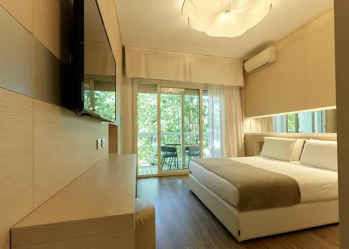 Saraceno With Private Hotel Milano Marittima