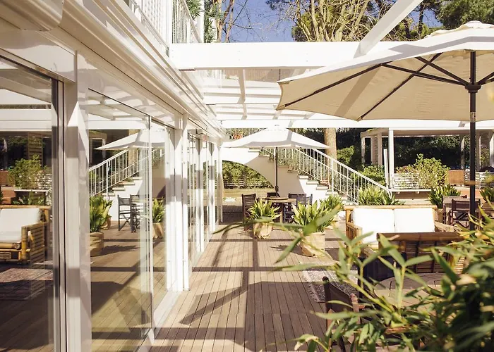 Saraceno With Private